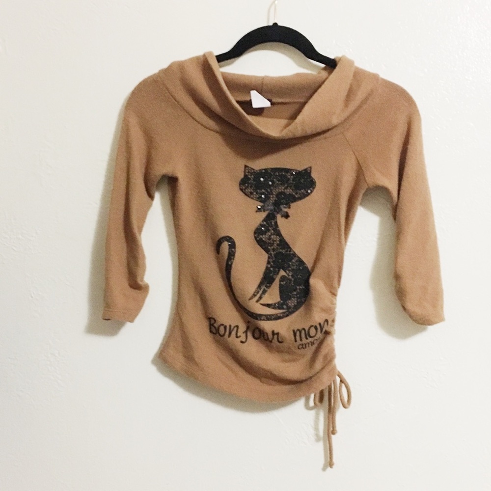 Vintage Fuzzy Sequin Cat w/ Bonjour mon amour Top